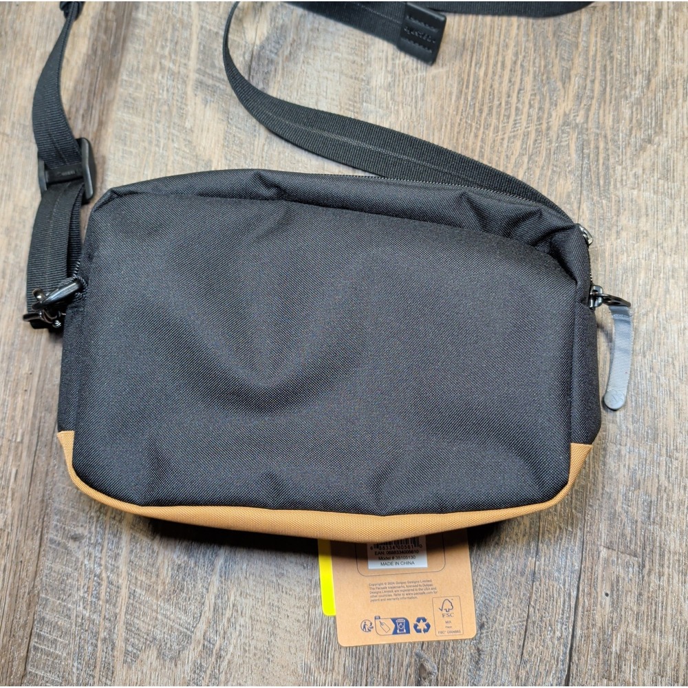 Pacsafe Go Anti-Theft Crossbody Bag with Strap 2.5 Litre Jet Black NWT - Picture 9 of 13